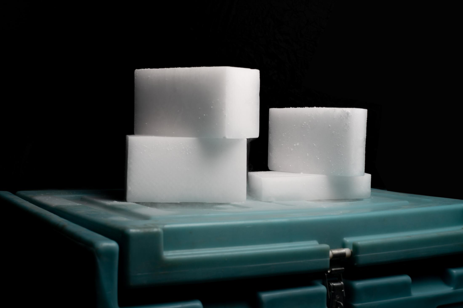 Glacons de glace carbonique pour conservation au froid